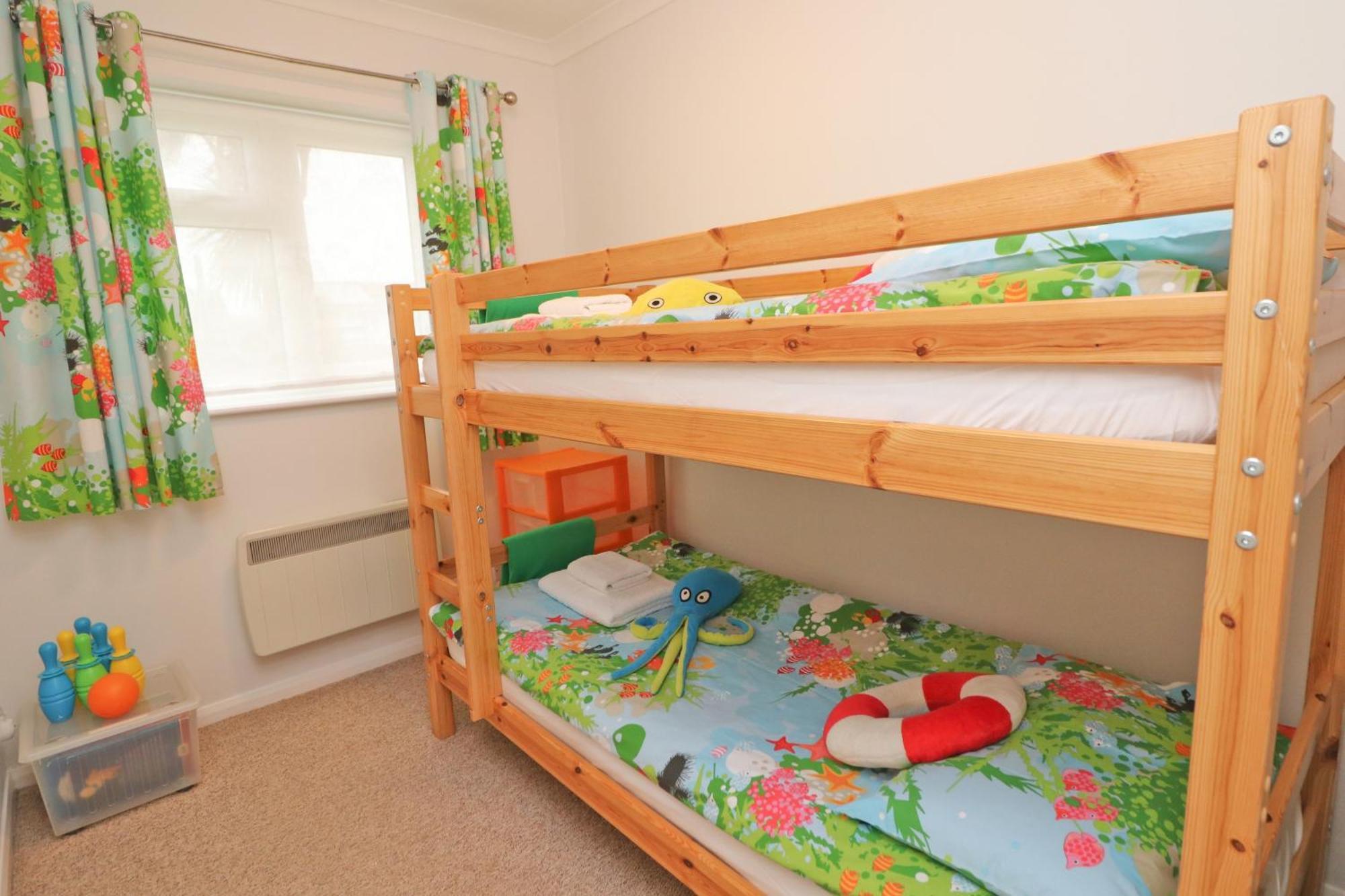 7 Bays For 7 Days! Spacious Bungalow Near 7 Beaches 圣梅尔林 外观 照片